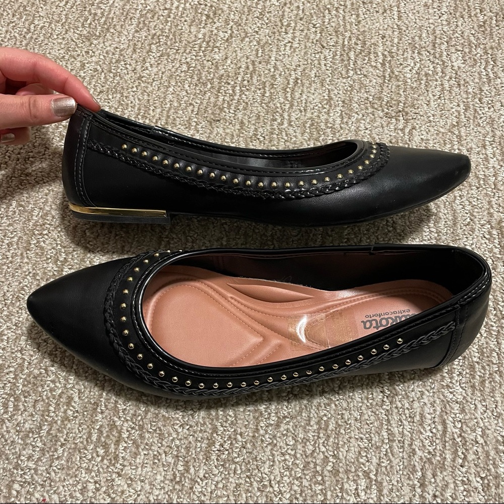 Dakota Extraconforto Studded Flat